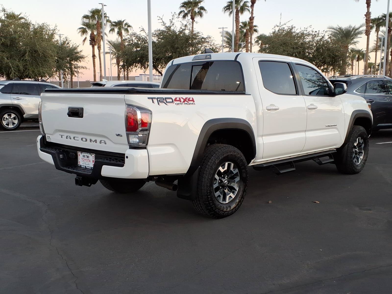 Certified 2023 Toyota Tacoma TRD Off-Road w/ TRD Premium Off Road Package AWD/4WD image 4