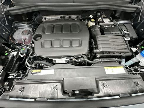 Used 2026 Volkswagen Tiguan S FWD image 23