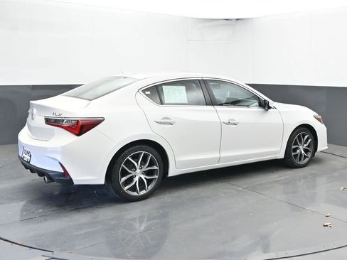 Used 2020 Acura ILX FWD image 10