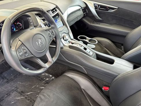 Used 2017 Acura NSX AWD/4WD image 11