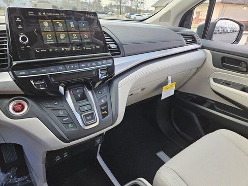 New 2026 Honda Odyssey EX-L image 13