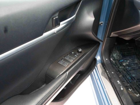 Used 2023 Toyota Camry XSE image 7