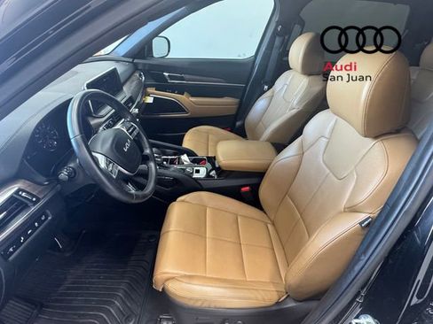 Used 2022 Kia Telluride SX w/ Towing Package image 17