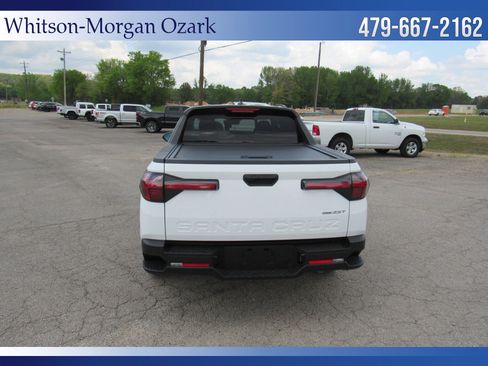 Used 2022 Hyundai Santa Cruz SEL Premium AWD/4WD image 10