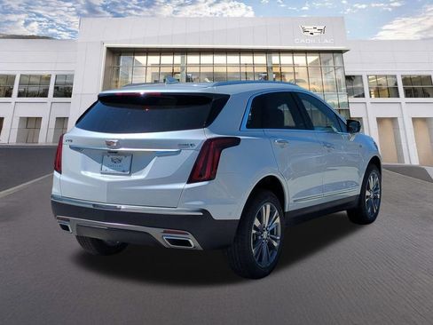 Used 2026 Cadillac XT5 Premium Luxury FWD image 3