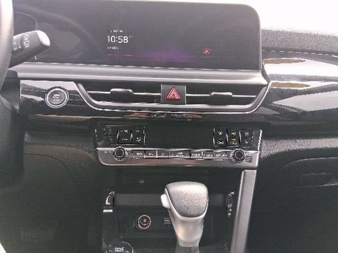 Used 2025 Kia Seltos S FWD image 22