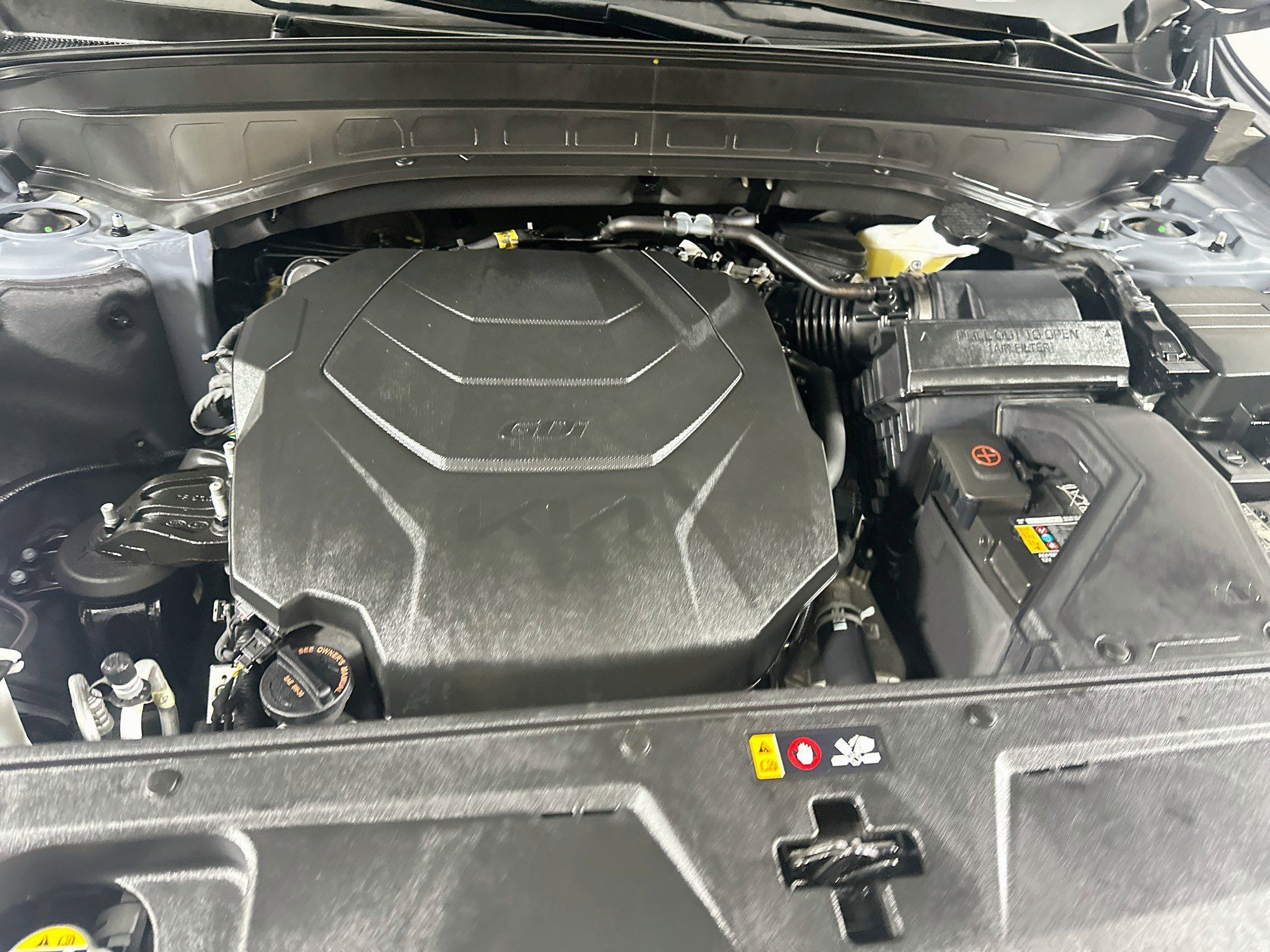Used 2025 Kia Telluride S FWD image 36