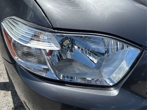 Used 2010 Toyota Highlander SE FWD image 14
