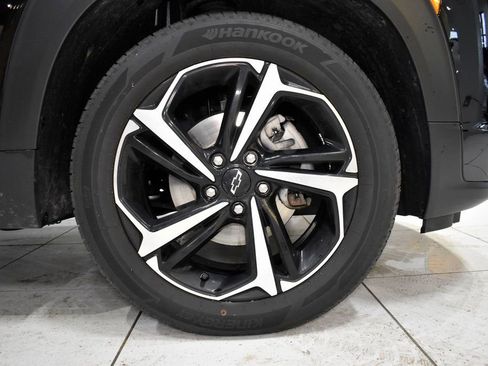 Used 2023 Chevrolet TrailBlazer RS w/ Convenience Package image 11