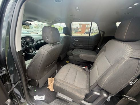Used 2019 Chevrolet Traverse LT AWD/4WD image 7