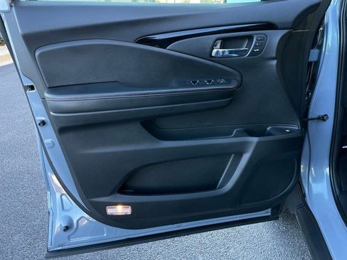 Certified 2023 Honda Ridgeline Black Edition image 24