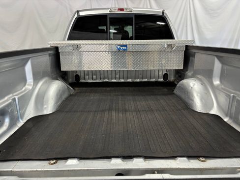 Used 2011 Ford F150 Platinum image 28