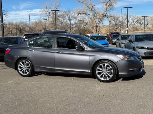 Used 2013 Honda Accord Sport image 3