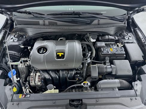 Used 2023 Kia Forte LXS FWD image 24