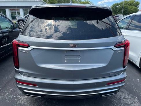 Used 2024 Cadillac XT6 Premium Luxury w/ Platinum Package AWD/4WD image 11