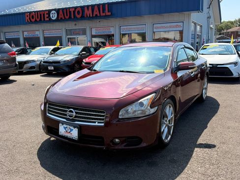 Used 2010 Nissan Maxima 3.5 SV w/ Sport Pkg FWD image 4