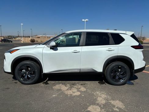 New 2026 Nissan Rogue SV w/ Cold Weather Package FWD image 3