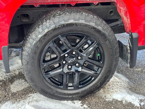 Used 2026 Chevrolet Silverado 1500 Custom w/ Turbomax Blackout Package image 11