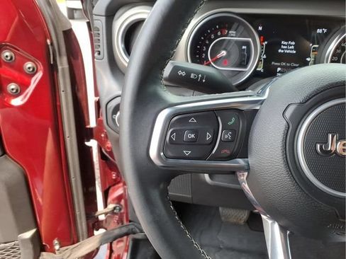 Used 2021 Jeep Wrangler Rubicon w/ LED Lighting Group AWD/4WD image 23