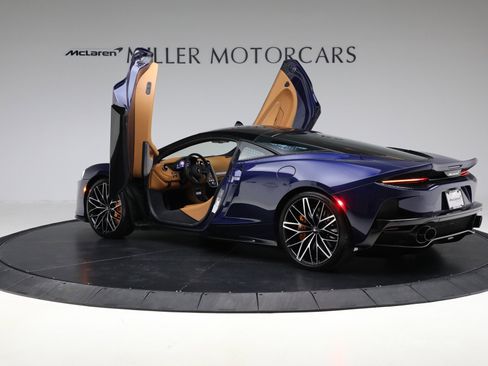 Used 2023 McLaren GT image 16