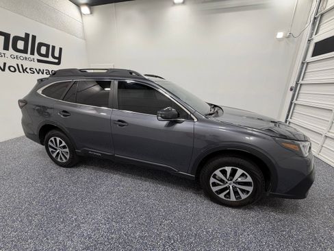Used 2022 Subaru Outback Premium AWD/4WD image 8