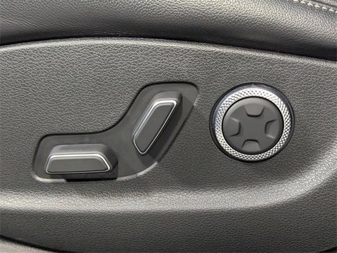 Used 2021 Genesis GV80 3.5T image 12