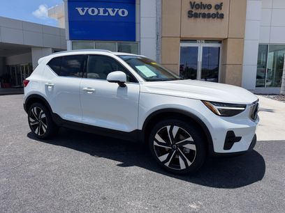 Used 2025 Volvo XC40 B5 Ultra w/ Protection Package