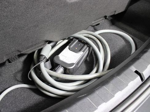 Used 2024 BMW 330e w/ M Sport Package RWD image 28