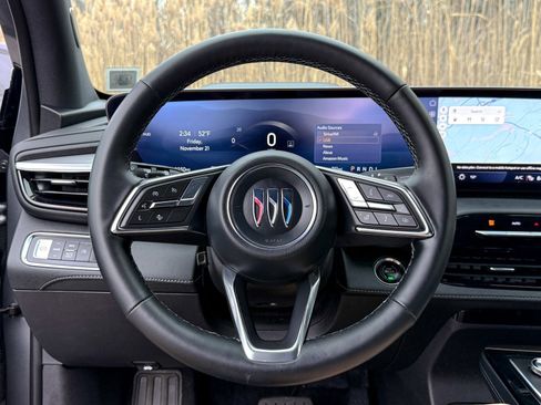 Used 2025 Buick Enclave Avenir w/ LPO, Floor Liner Package image 40