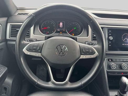 Used 2020 Volkswagen Atlas Cross Sport SE w/ Panoramic Sunroof Package image 19