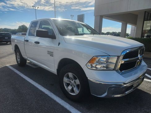 Used 2024 RAM 1500 Classic SLT image 6