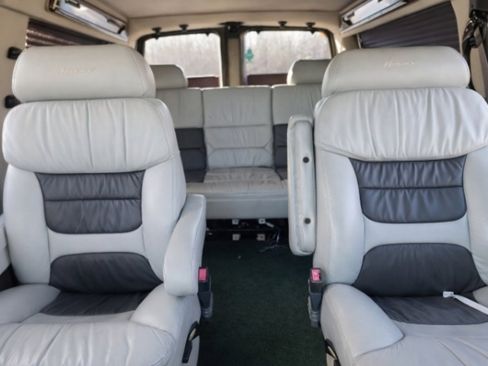 Used 2002 GMC Savana 1500 image 7