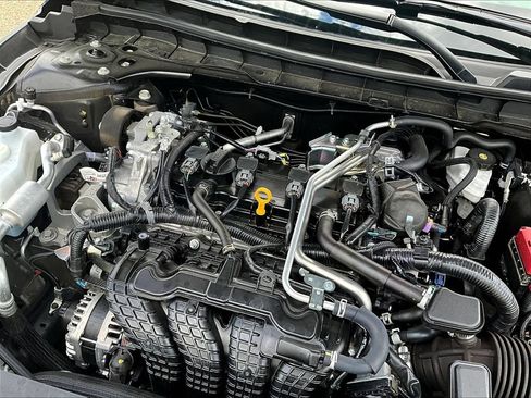 Used 2025 Nissan Altima 2.5 SR w/ SR Premium Package FWD image 32