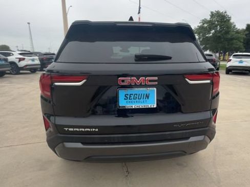 Certified 2026 GMC Terrain Elevation FWD image 7