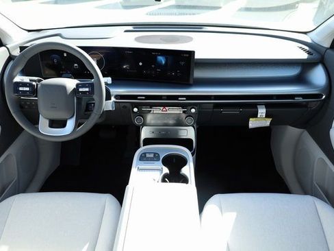 New 2026 Hyundai Ioniq 9 SE AWD/4WD image 14