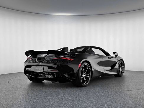 New 2026 McLaren 750S Spider image 6