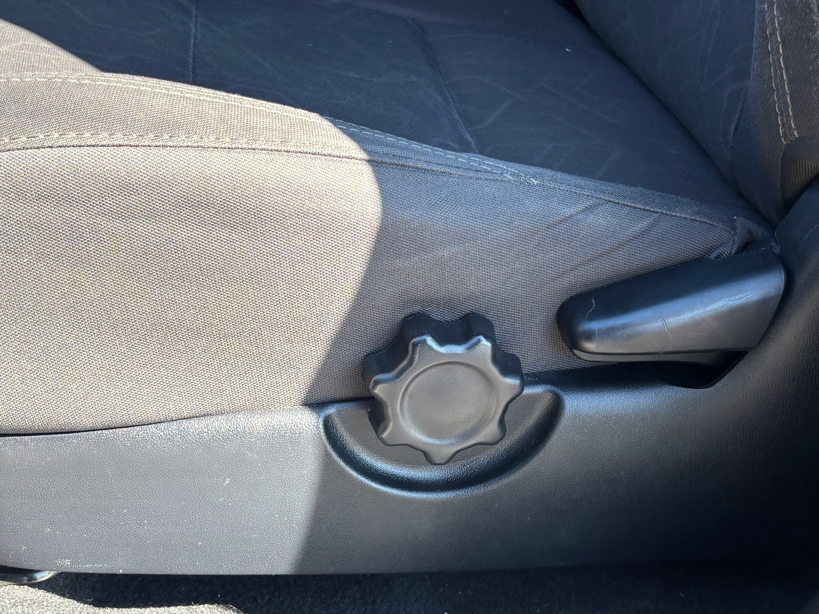 Used 2017 Toyota Tacoma TRD Sport RWD image 27