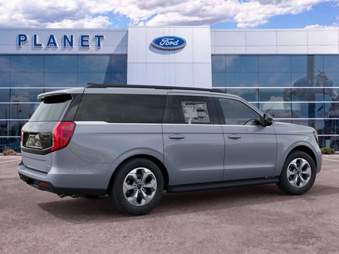 New 2027 Ford Expedition Max Active RWD image 7