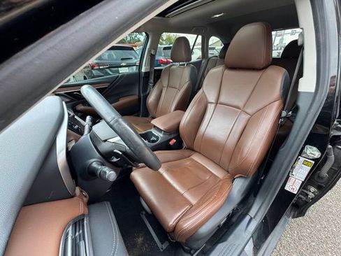 Used 2020 Subaru Outback Touring XT AWD/4WD image 9