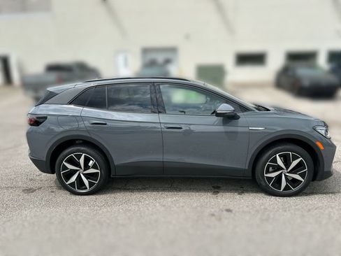 New 2026 Volkswagen ID.4 Pro S AWD/4WD image 10
