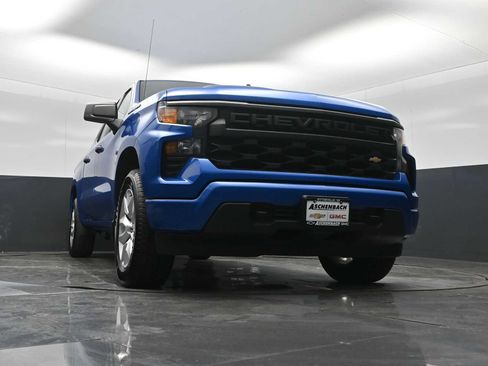 Used 2022 Chevrolet Silverado 1500 Custom AWD/4WD image 19