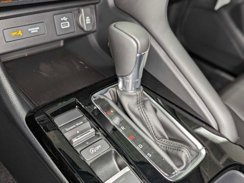 Used 2024 Acura Integra image 30