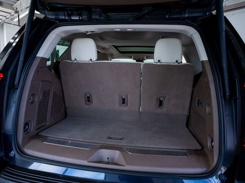 Used 2023 GMC Yukon Denali AWD/4WD image 60
