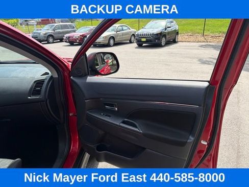 Used 2021 Mitsubishi Outlander Sport ES AWD/4WD image 19
