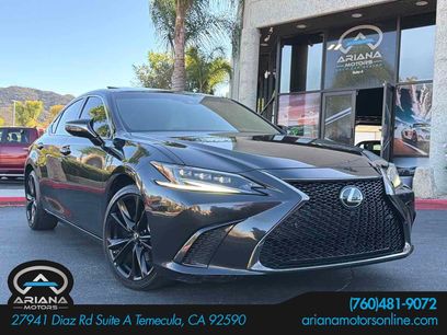 Used 2024 Lexus ES 300h F Sport w/ Accessory Package (Z1)