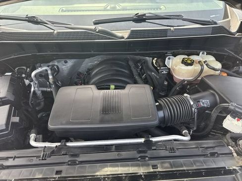 Used 2021 Chevrolet Silverado 1500 Custom AWD/4WD image 19