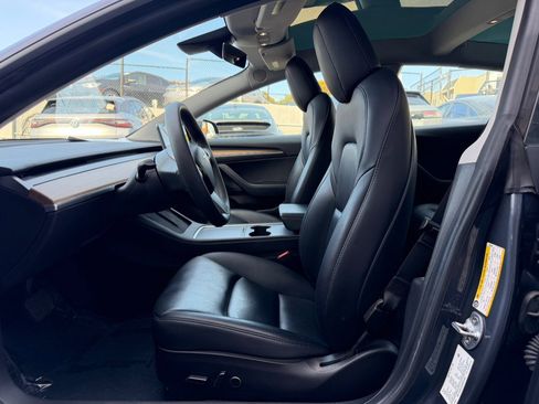 Used 2022 Tesla Model 3 Long Range image 10