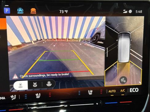 New 2025 Volkswagen ID. Buzz Pro S Plus RWD image 25