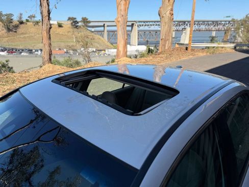 Used 2013 Honda Accord EX-L image 29