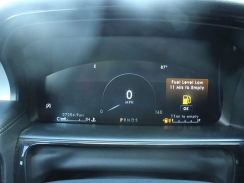 Used 2023 Lincoln Nautilus AWD w/ Premium Package image 26